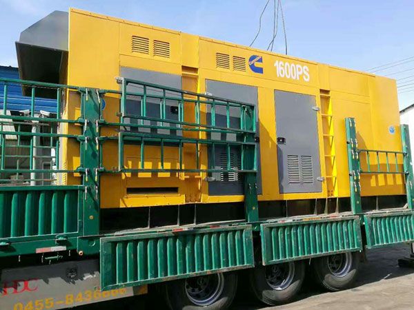 高明测量水冷式机油散热器密封件尺寸时的注意事项有哪些？