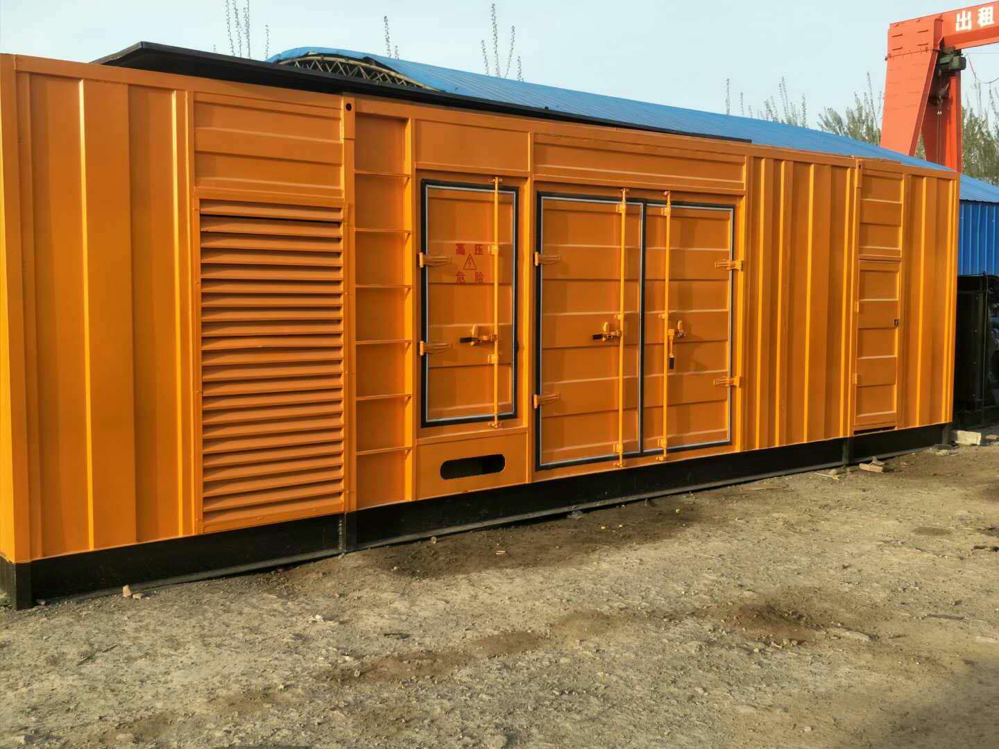 高明如何判断柴油发电机组的蓄电池是否出现硫化现象？