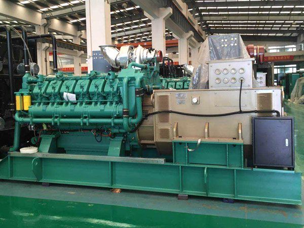 高明除了测量电瓶电压，还有哪些方法可以判断柴油发电机的充电系统是否正常？